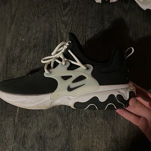 Nike React Prestos Black and White Size 12